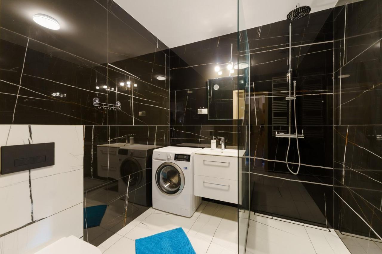 Apartament Na Artyleryjskiej โควอบเซก ภายนอก รูปภาพ